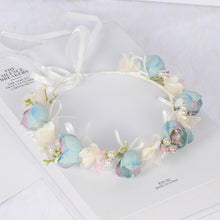 Load image into Gallery viewer, Korean style fairy flower wreath silk cloth flower bud pearl headband fresh and versatile photo studio headwear