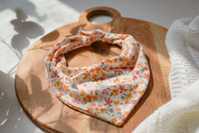 Load image into Gallery viewer, Coral Floral Bandana